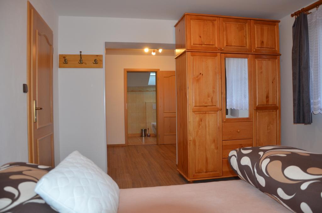 Haus Tolstejn Apartment Jiretin pod Jedlovou Ngoại thất bức ảnh