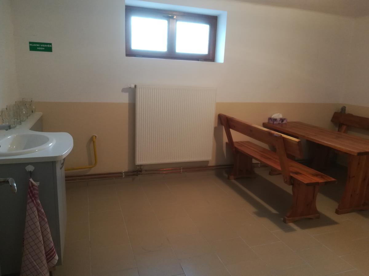 Haus Tolstejn Apartment Jiretin pod Jedlovou Ngoại thất bức ảnh